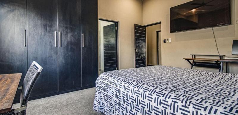 5 Bedroom Property for Sale in Bredell Gauteng