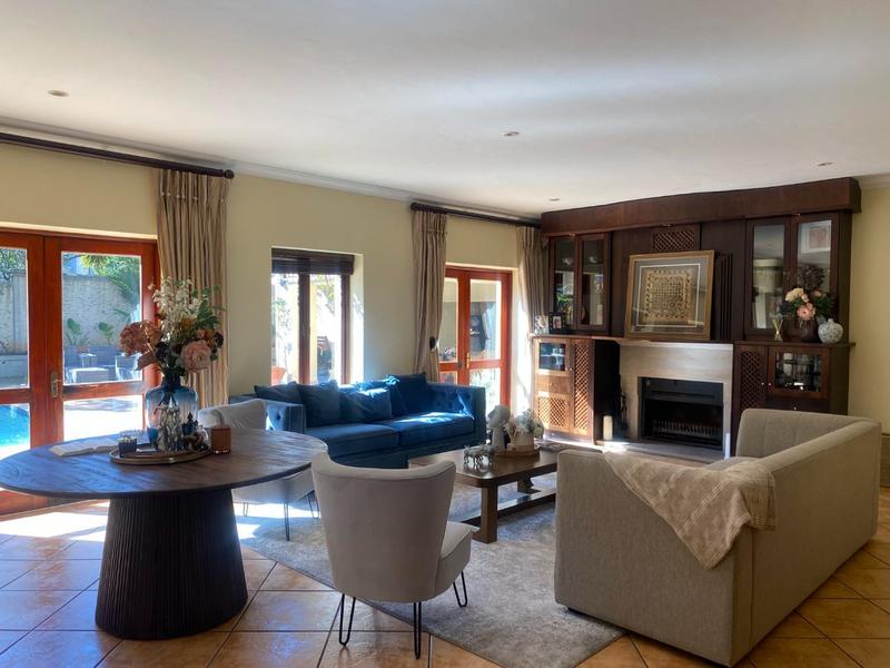 To Let 4 Bedroom Property for Rent in Dainfern Golf Estate Gauteng