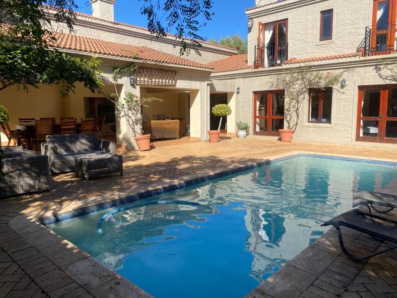 To Let 4 Bedroom Property for Rent in Dainfern Golf Estate Gauteng