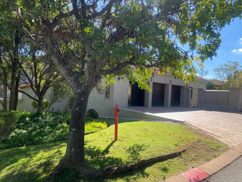 To Let 4 Bedroom Property for Rent in Dainfern Golf Estate Gauteng