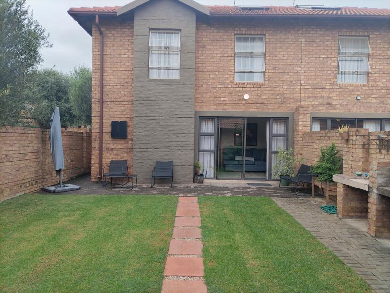 To Let 3 Bedroom Property for Rent in Hazeldean Gauteng
