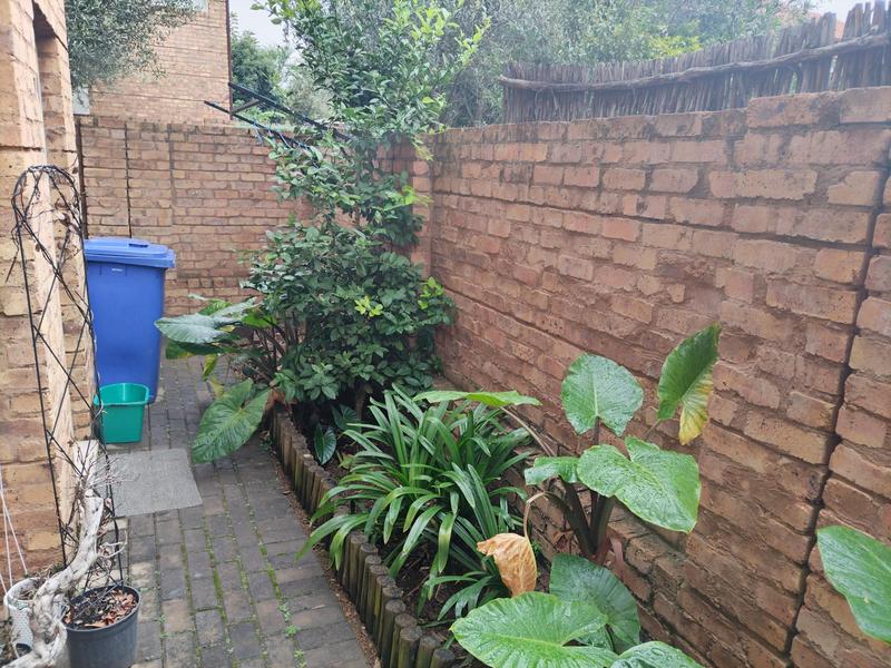 To Let 3 Bedroom Property for Rent in Hazeldean Gauteng