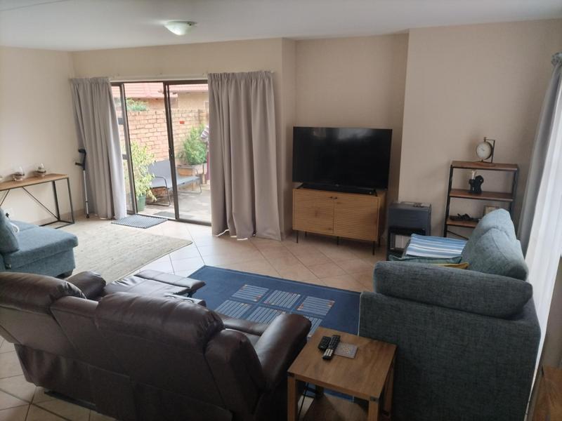 To Let 3 Bedroom Property for Rent in Hazeldean Gauteng