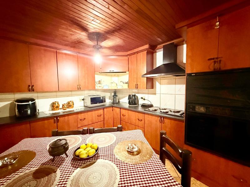 6 Bedroom Property for Sale in Vanderbijlpark CE 2 Gauteng