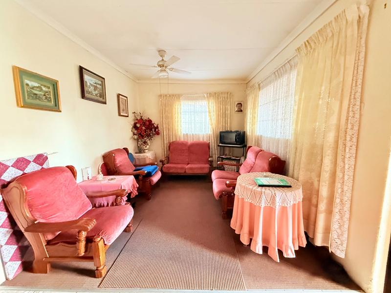 6 Bedroom Property for Sale in Vanderbijlpark CE 2 Gauteng