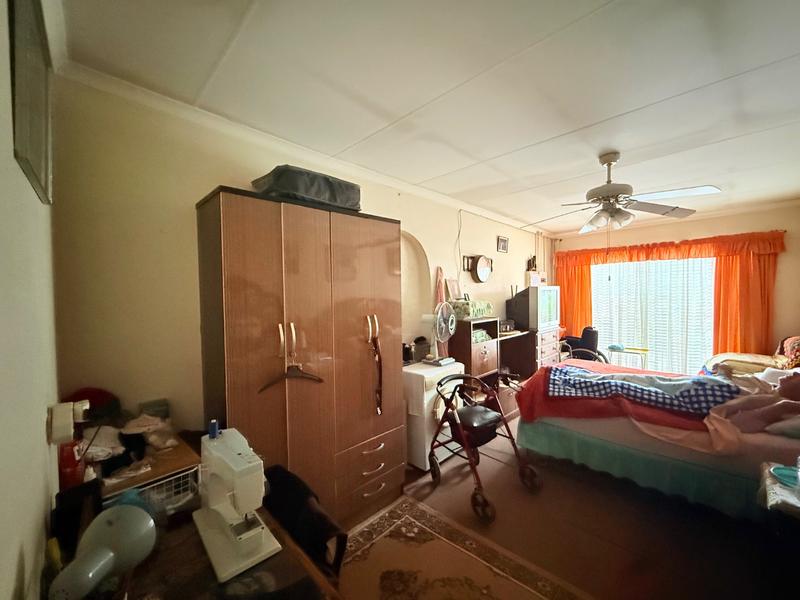6 Bedroom Property for Sale in Vanderbijlpark CE 2 Gauteng