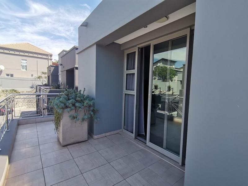 To Let 3 Bedroom Property for Rent in Morningside Gauteng