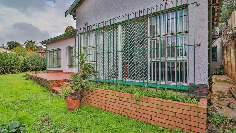 3 Bedroom Property for Sale in Bezuidenhout Valley Gauteng