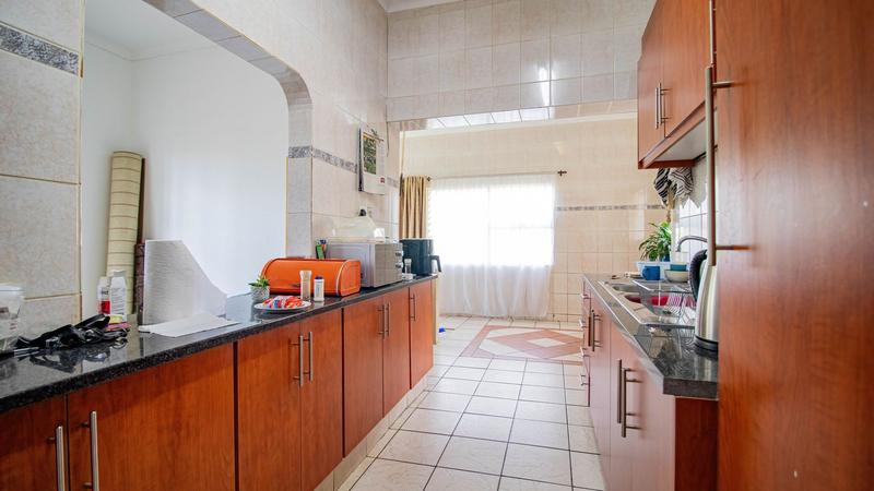 3 Bedroom Property for Sale in Bezuidenhout Valley Gauteng