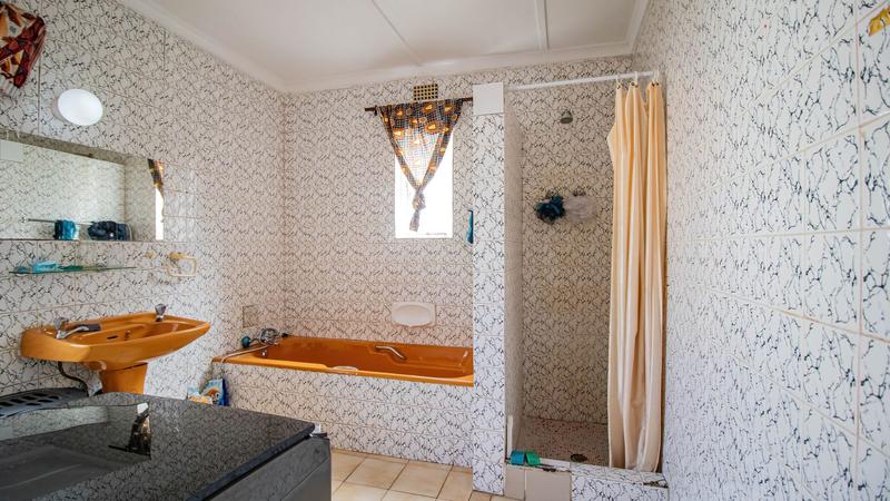 3 Bedroom Property for Sale in Bezuidenhout Valley Gauteng