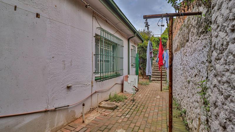 3 Bedroom Property for Sale in Bezuidenhout Valley Gauteng