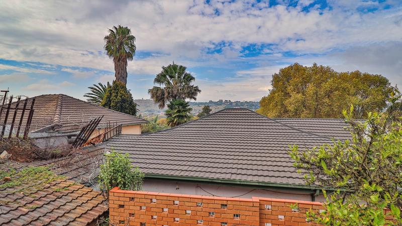 3 Bedroom Property for Sale in Bezuidenhout Valley Gauteng