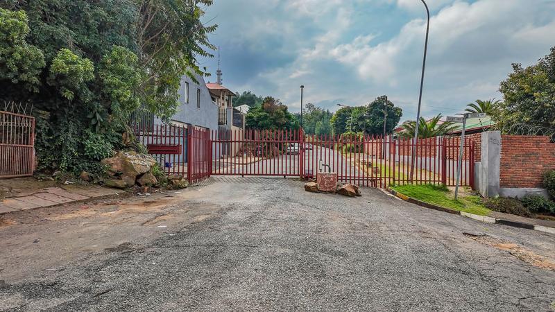 3 Bedroom Property for Sale in Bezuidenhout Valley Gauteng