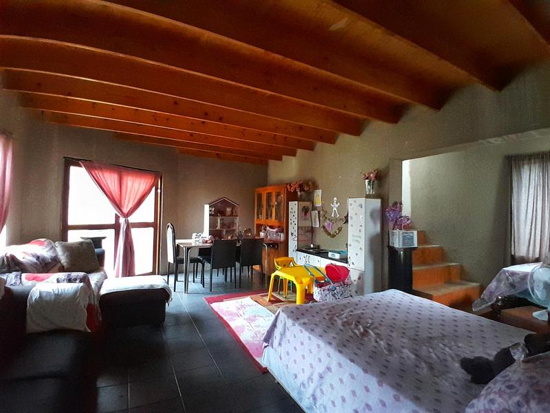 7 Bedroom Property for Sale in The Reeds Gauteng