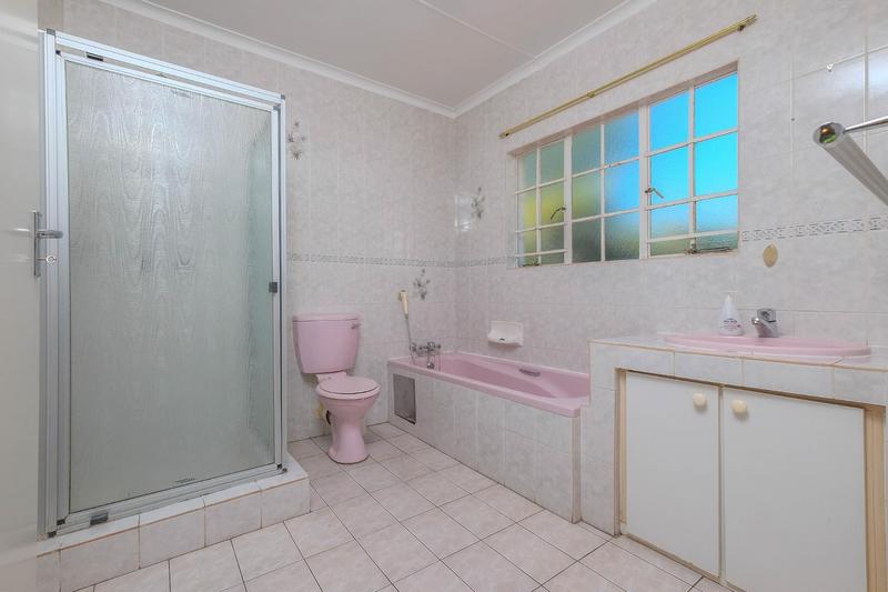 4 Bedroom Property for Sale in Bergbron Gauteng