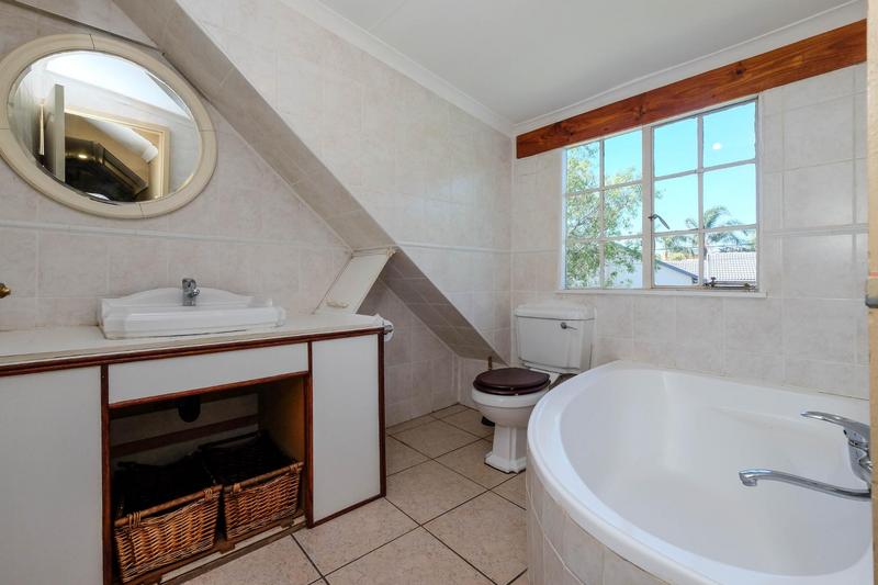 4 Bedroom Property for Sale in Bergbron Gauteng