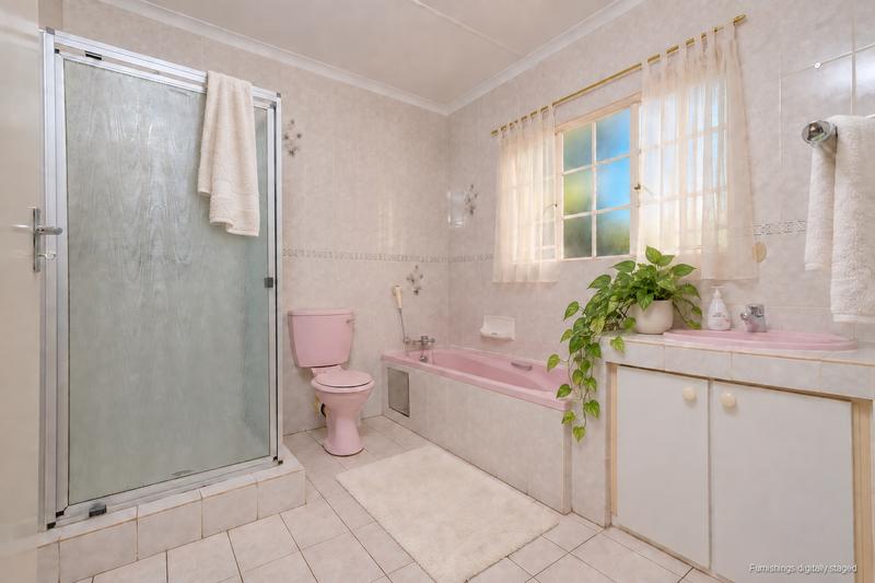 4 Bedroom Property for Sale in Bergbron Gauteng