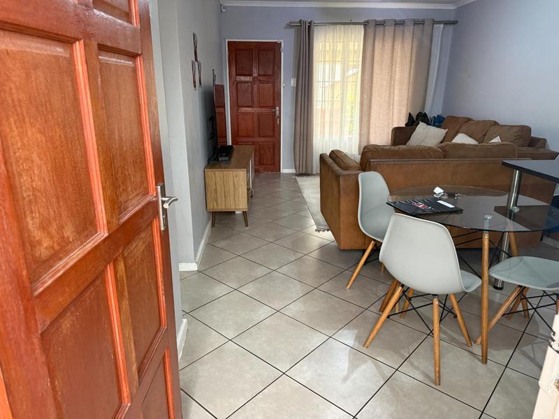 2 Bedroom Property for Sale in The Reeds Gauteng