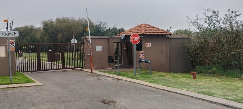 To Let 2 Bedroom Property for Rent in Lindhaven Gauteng
