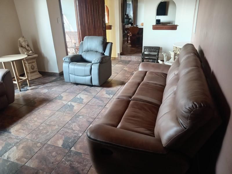 6 Bedroom Property for Sale in Pretoria Gardens Gauteng