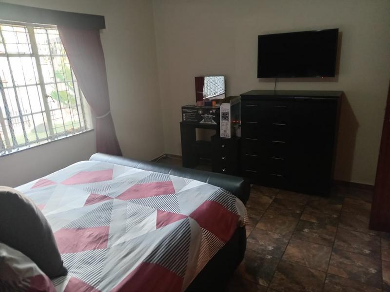 6 Bedroom Property for Sale in Pretoria Gardens Gauteng