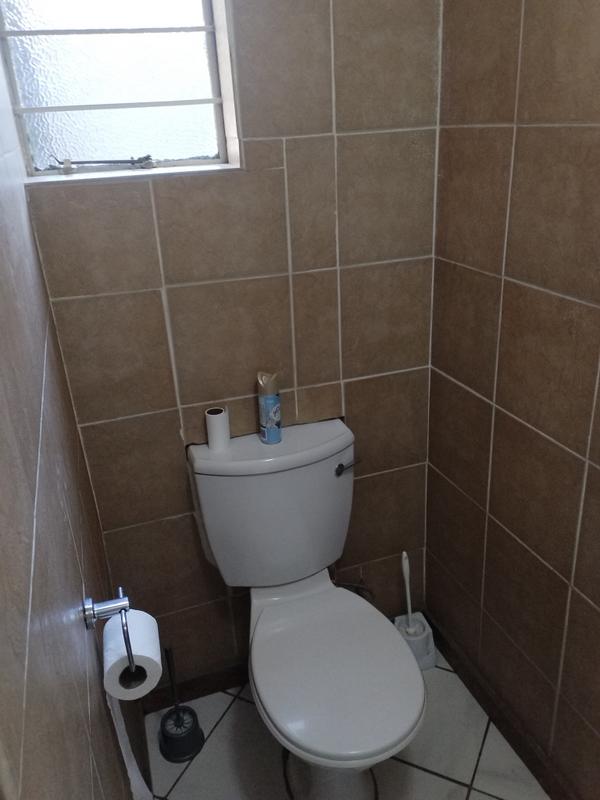 To Let 3 Bedroom Property for Rent in Clubview Gauteng