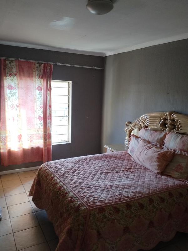 To Let 3 Bedroom Property for Rent in Clubview Gauteng