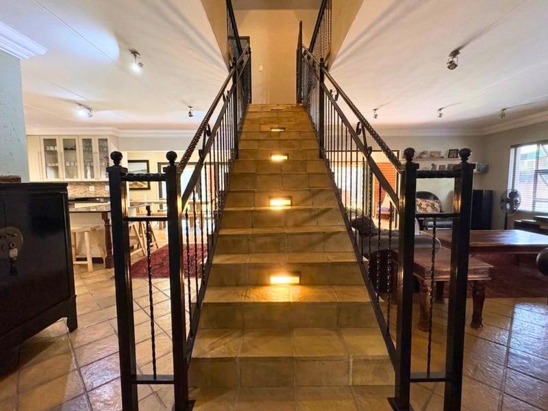 4 Bedroom Property for Sale in Glen Marais Gauteng