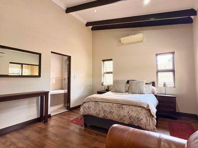 4 Bedroom Property for Sale in Glen Marais Gauteng