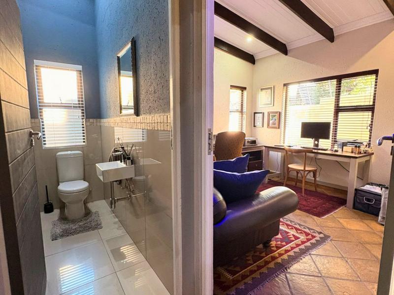 4 Bedroom Property for Sale in Glen Marais Gauteng