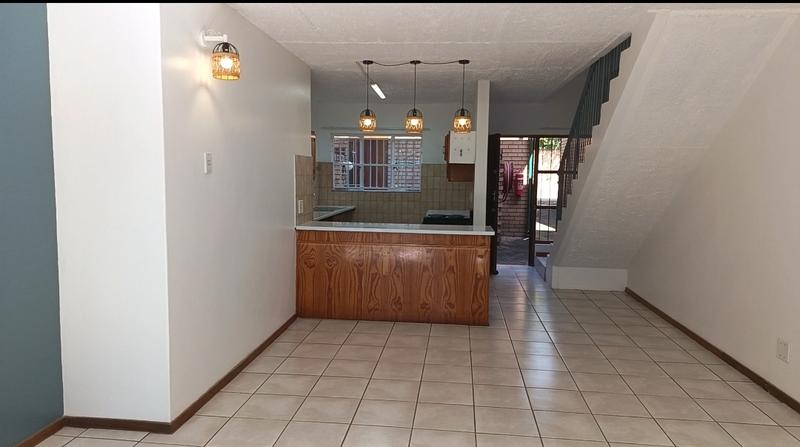 To Let 2 Bedroom Property for Rent in Sunnyside Gauteng