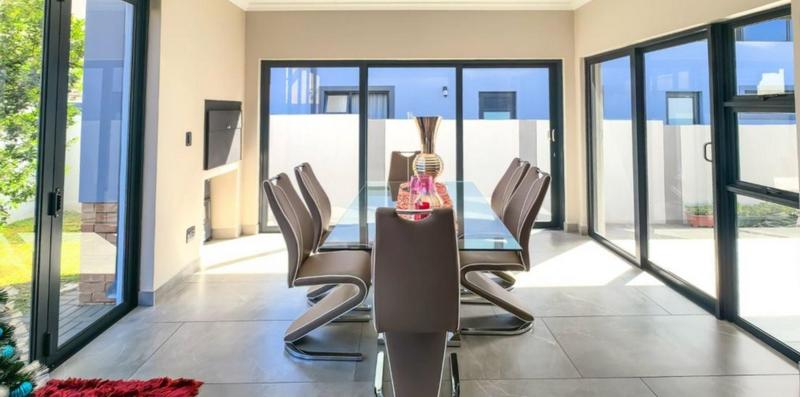 4 Bedroom Property for Sale in Glen Marais Gauteng