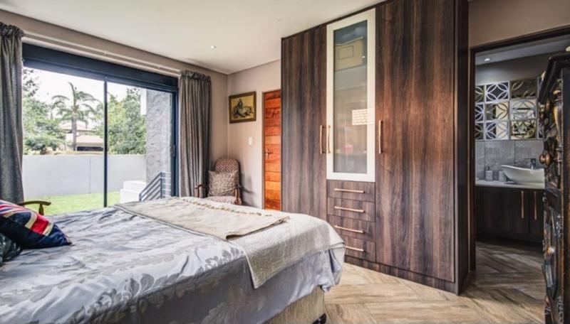4 Bedroom Property for Sale in Glen Marais Gauteng