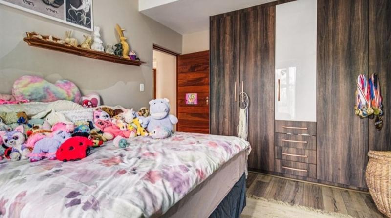 4 Bedroom Property for Sale in Glen Marais Gauteng
