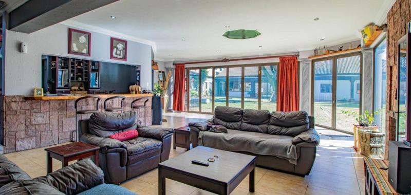 7 Bedroom Property for Sale in Pomona Gauteng