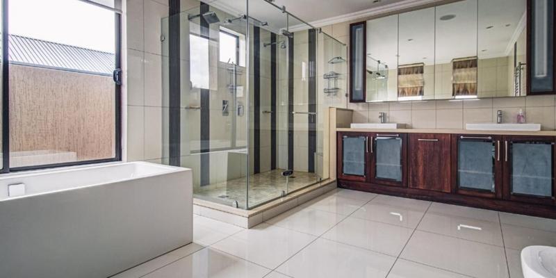4 Bedroom Property for Sale in Serengeti Lifestyle Estate Gauteng