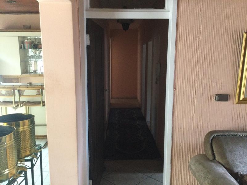 4 Bedroom Property for Sale in Kew Gauteng