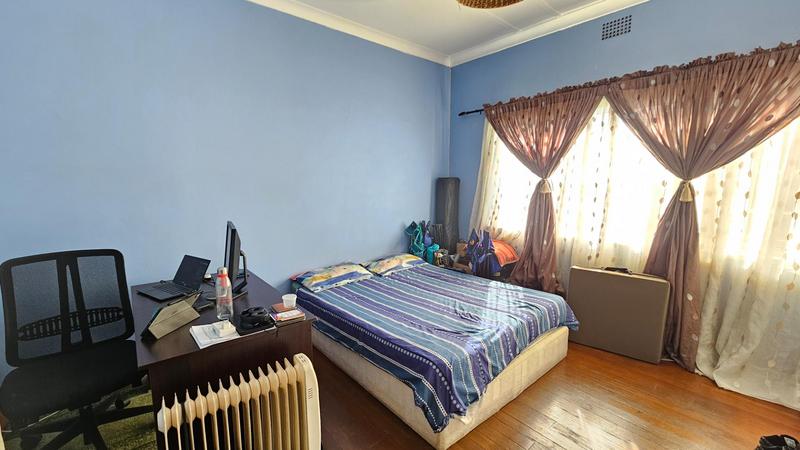 4 Bedroom Property for Sale in Cyrildene Gauteng