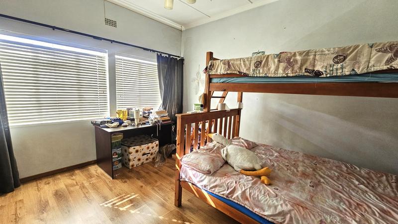 4 Bedroom Property for Sale in Cyrildene Gauteng