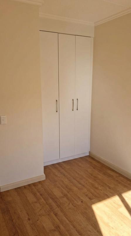 1 Bedroom Property for Sale in Paulshof Gauteng
