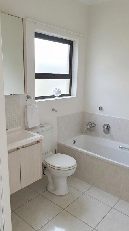1 Bedroom Property for Sale in Paulshof Gauteng