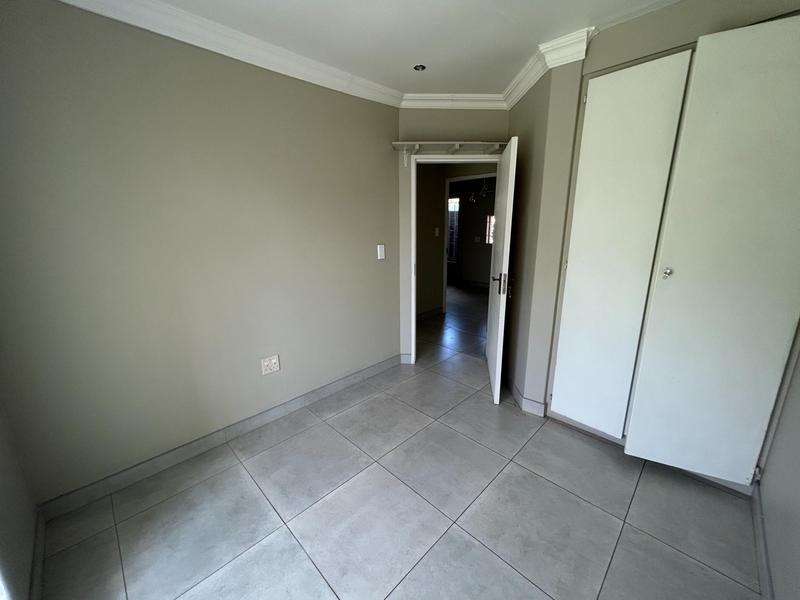 To Let 3 Bedroom Property for Rent in Rooihuiskraal Gauteng