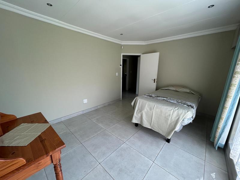 To Let 3 Bedroom Property for Rent in Rooihuiskraal Gauteng