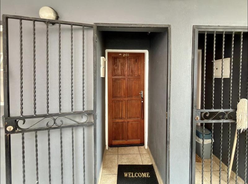 1 Bedroom Property for Sale in Halfway House Gauteng
