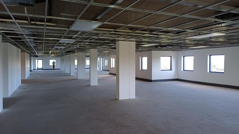 To Let Commercial Property for Rent in Die Hoewes Gauteng