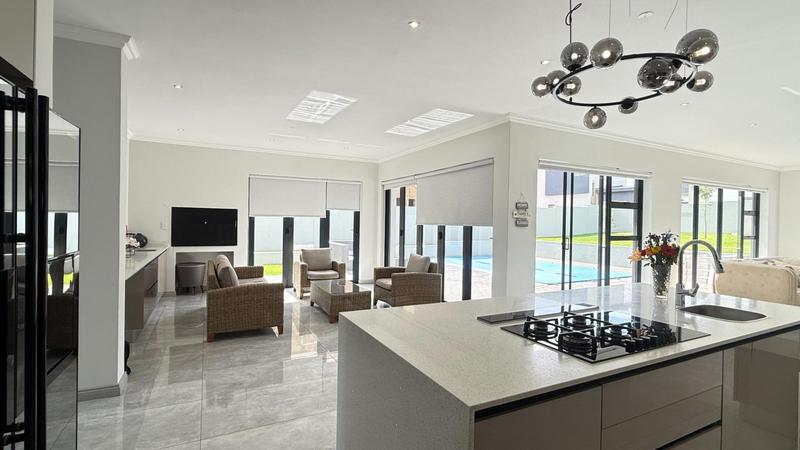 4 Bedroom Property for Sale in Midstream Heights Gauteng