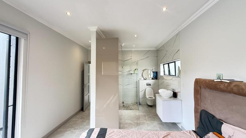 4 Bedroom Property for Sale in Midstream Heights Gauteng