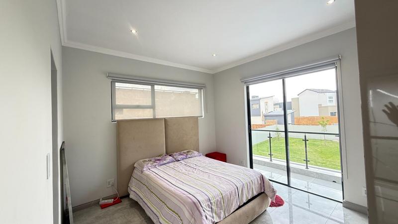 4 Bedroom Property for Sale in Midstream Heights Gauteng