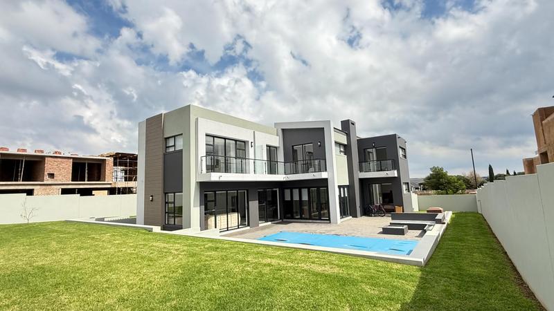 4 Bedroom Property for Sale in Midstream Heights Gauteng