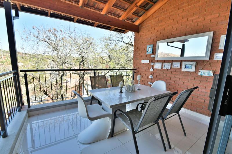 3 Bedroom Property for Sale in Glenvista Gauteng